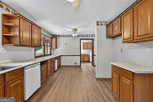 390 Crumbley Rd, McDonough, GA 30252 - Photo 28