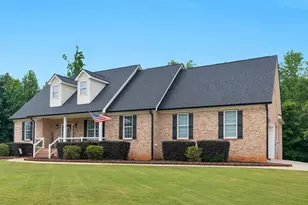221 Hummingbird Ct, Hampton, GA 30228 - Photo 2