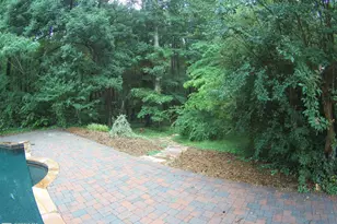 5279 Rocky Hill Dr SW, Lilburn, GA 30047 - Photo 34