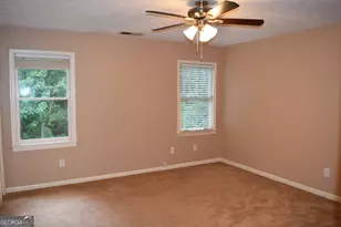 5279 Rocky Hill Dr SW, Lilburn, GA 30047 - Photo 36