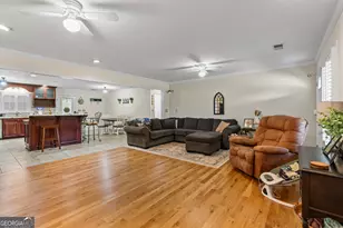 976 Shoal Creek Rd, Lavonia, GA 30553 - Photo 10