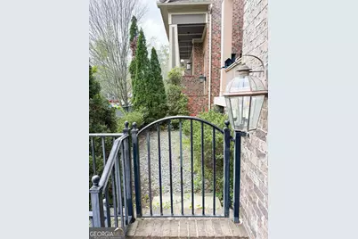 1228 State Street NW, Atlanta, GA 30318 - Photo 2