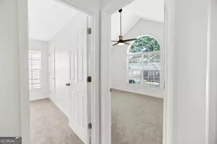 11 Winter Ln, Newnan, GA 30265 - Photo 10