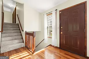 2315 St James Ct, Marietta, GA 30066 - Photo 2