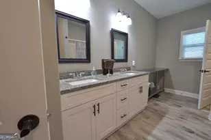 16 Boxwood St, Hawkinsville, GA 31036 - Photo 16