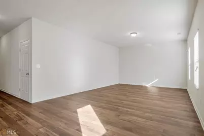 4098 Clay Court, Conyers, GA 30013 - Photo 6