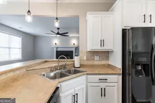 216 Raleigh Dr, Warner Robins, GA 31088 - Photo 16