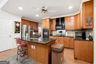 1964 Fields Pond Dr, Marietta, GA 30068 - Photo 8