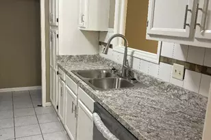 2331 Wellington Cir, Lithonia, GA 30058 - Photo 8