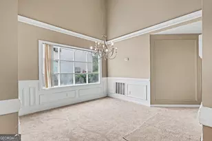 2331 Wellington Cir, Lithonia, GA 30058 - Photo 10