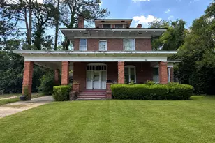 306 Ramsey St, Dublin, GA 31021 - Photo 1
