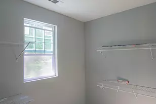 466 Lake Dr, Hapeville, GA 30354 - Photo 16