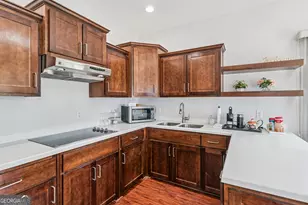240 Belmont Cir, Brunswick, GA 31525 - Photo 68