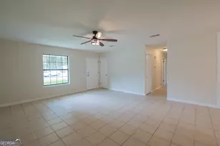 114 Laurel Ln, Kingsland, GA 31548 - Photo 6