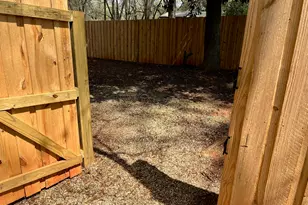 610 Lane St, Griffin, GA 30223 - Photo 16