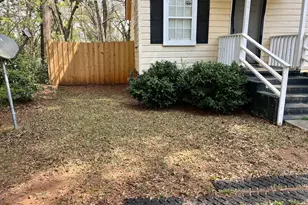 610 Lane St, Griffin, GA 30223 - Photo 2