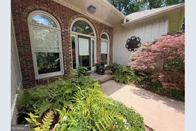 216 Ashford Circle, Lagrange, GA 30240 - Photo 2