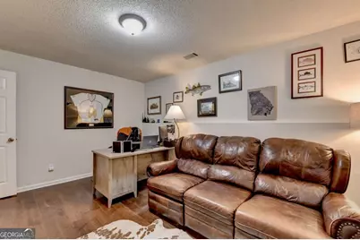 95 N Gwinnett Street, Buford, GA 30518 - Photo 42