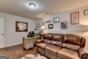 95 N Gwinnett St, Buford, GA 30518 - Photo 42