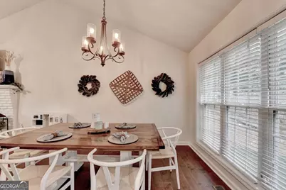95 N Gwinnett Street, Buford, GA 30518 - Photo 16