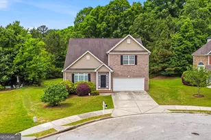 160 Miracle Ln, Fayetteville, GA 30215 - Photo 1