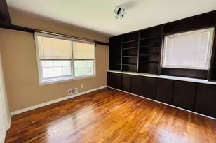 5925 Pinecreek Rd, Forest Park, GA 30297 - Photo 20