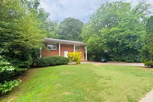 5925 Pinecreek Rd, Forest Park, GA 30297 - Photo 4