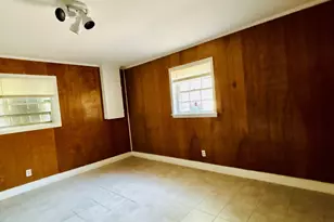 5925 Pinecreek Rd, Forest Park, GA 30297 - Photo 30