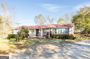 822 S Ware St, Alma, GA 31510 - Photo 2