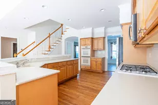 10 Hemingbrough Way, Alpharetta, GA 30022 - Photo 4