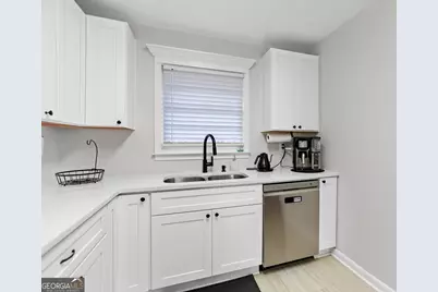 9 W Park Court, Newnan, GA 30263 - Photo 18