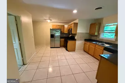 1821 E Farris Avenue, Atlanta, GA 30344 - Photo 8