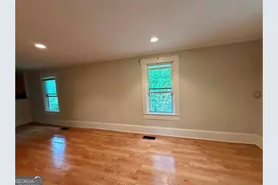1821 E Farris Avenue, Atlanta, GA 30344 - Photo 6