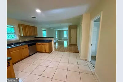 1821 E Farris Avenue, Atlanta, GA 30344 - Photo 10