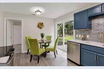 325 Forrest Avenue, Savannah, GA 31404 - Photo 14