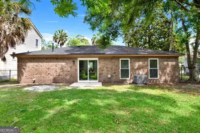 325 Forrest Avenue, Savannah, GA 31404 - Photo 28