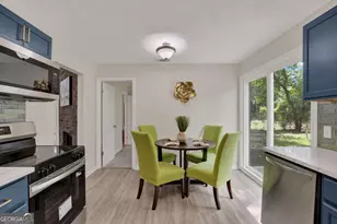 325 Forrest Ave, Savannah, GA 31404 - Photo 10