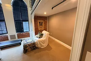 102 N Hill St, Griffin, GA 30223 - Photo 4