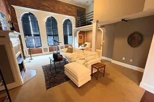 102 N Hill St, Griffin, GA 30223 - Photo 2