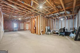 231 Beechwood Ln, Stone Mountain, GA 30087 - Photo 32