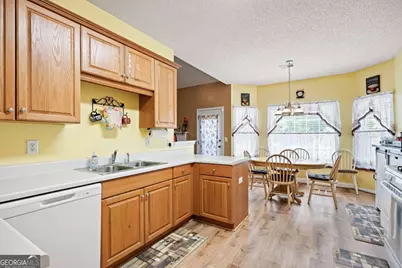 310 Hillcrest Drive, Hiram, GA 30141 - Photo 10