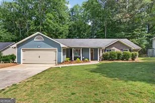 318 Summer Pl, Peachtree City, GA 30269 - Photo 1
