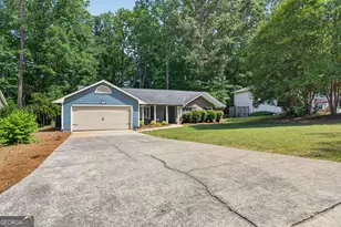 318 Summer Pl, Peachtree City, GA 30269 - Photo 2