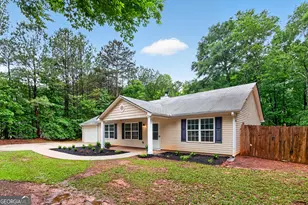 48 Fawn Dr, Grantville, GA 30220 - Photo 2
