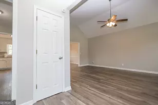 189 Stonefield Cir, Macon, GA 31216 - Photo 6