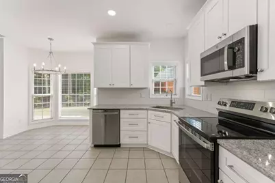 2137 Berryhill Circle SE, Smyrna, GA 30082 - Photo 14