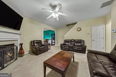 2091 Lakeshore Overlook Drive NW, Kennesaw, GA 30152 - Photo 6