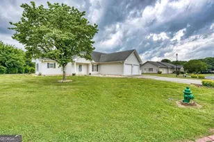 22 Sunset Ct, Blue Ridge, GA 30513 - Photo 6