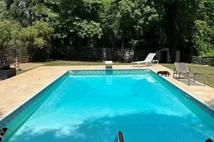 546 Barron Dr, Clarkesville, GA 30523 - Photo 2