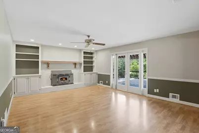 3750 Green Avenue, Loganville, GA 30052 - Photo 10